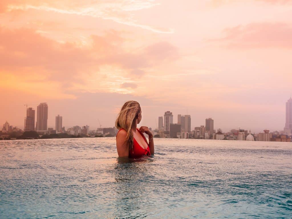 solo-travel-photography-sri-lanka-sunset