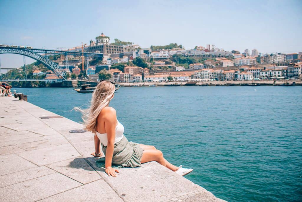 solo travel in portugal