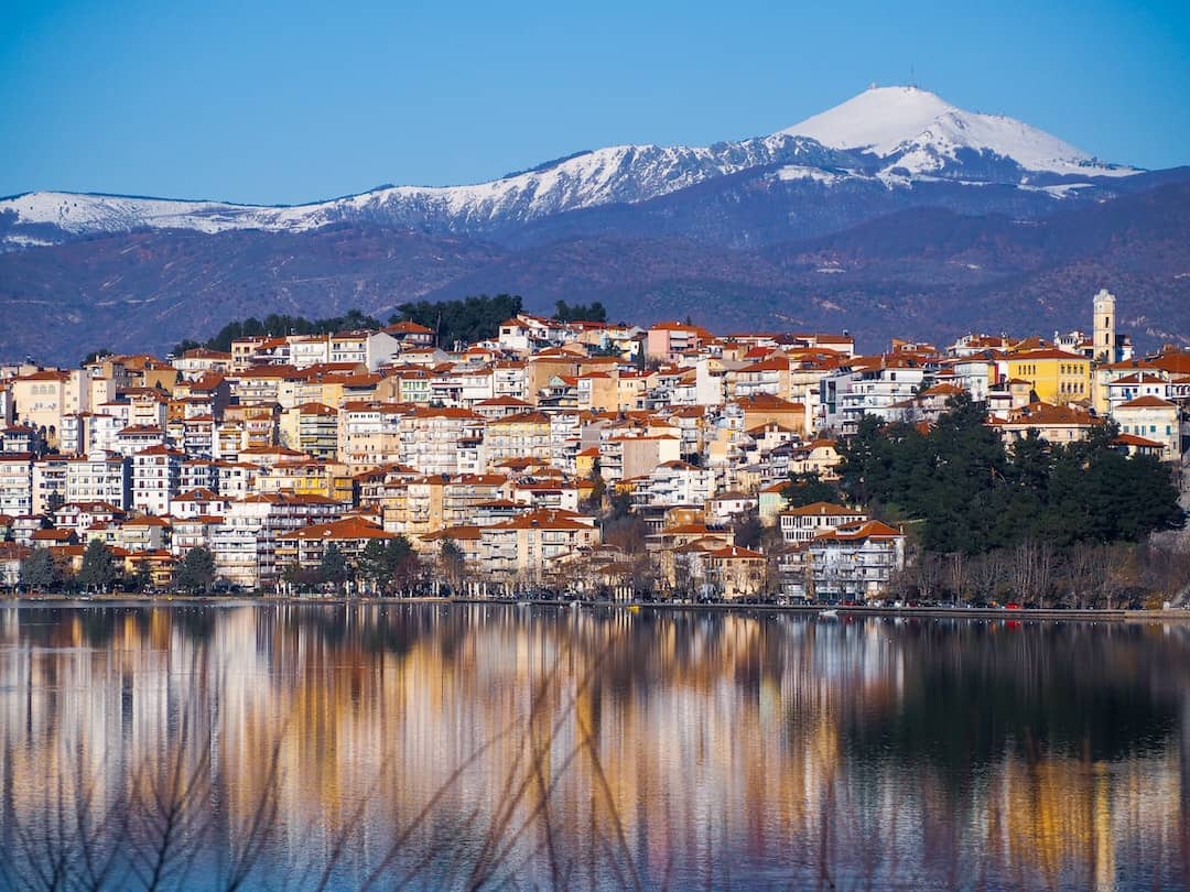 Does It Snow In Greece? Winter Travel Guide 2024